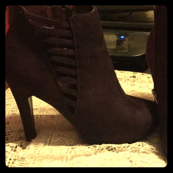 Lane Bryant Shoes - Purple lane Bryant shoes size 10 w